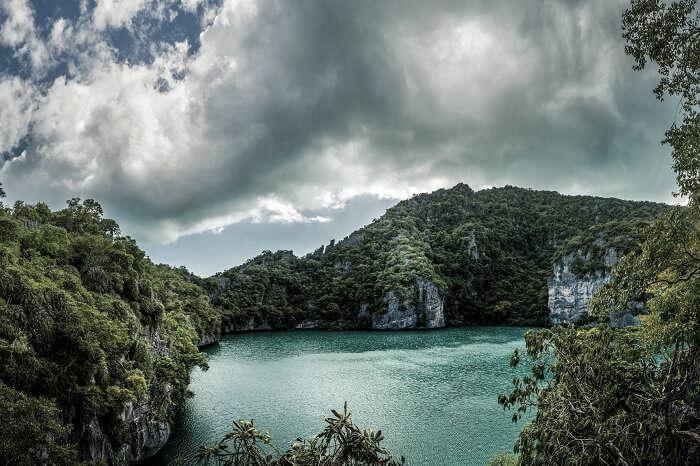 Explorons la ville de Khao Sok, la Thaïlande Grandeur Nature !